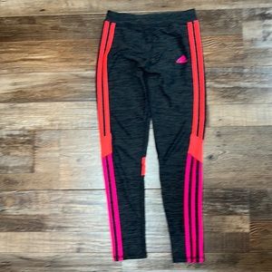 Adidas Girl’s Athletic Leggings Size Medium (10/12)